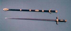 Épée à double tranchant d